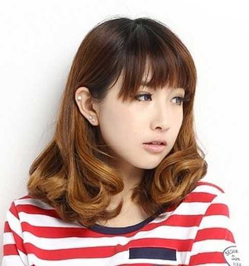 最吸“眼球”輕熟女中長發發型