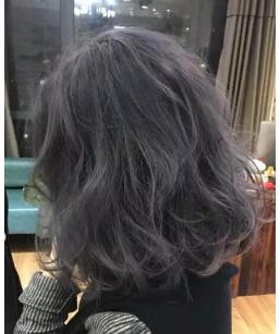 懶人燙短發(fā)發(fā)型如何扎
