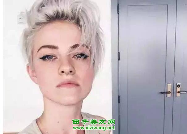 女生c字劉海發型圖片最迷人c字劉海發型欣賞