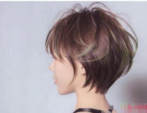 內(nèi)扣短發(fā)如何扎戀上內(nèi)扣式的短發(fā)發(fā)型欣賞