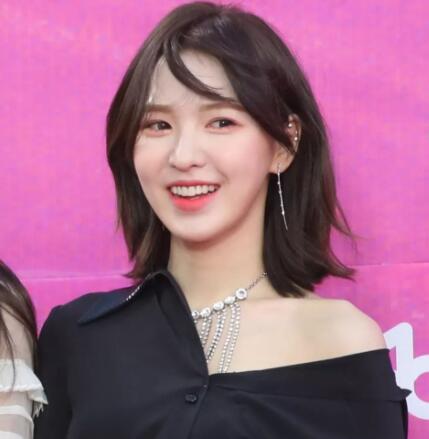 短發發尾翹怎么辦短發女生發尾翹適合什么發型