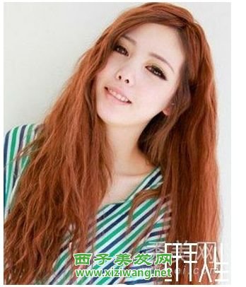女生玉米燙發型造型