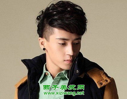 自然卷適合什么發型男生