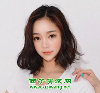 2022年韓式中分短發(fā)燙發(fā)發(fā)型