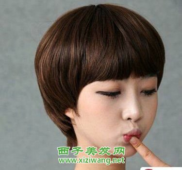 女生中短發(fā)型設(shè)計(jì)圖片