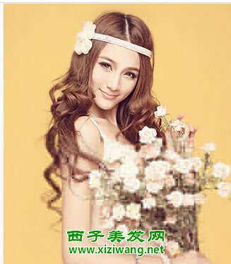 中分卷發怎么扎才好看五款氣質中分卷發欣賞