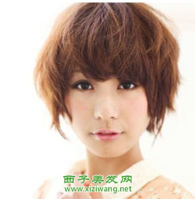 個性女短發發型圖片