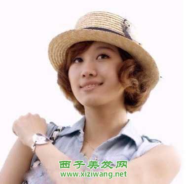 2022年俏皮可愛的短發(fā)發(fā)型