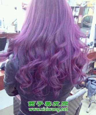 女生紫色短發發型圖片讓你變另類美女