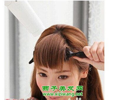 劉海自然卷怎么變真發