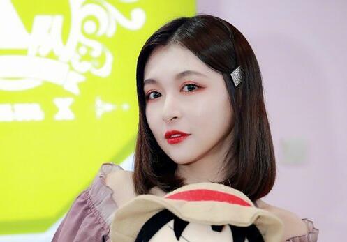 2022適合胖臉女生新款發型女,胖臉變小臉打造清新女神